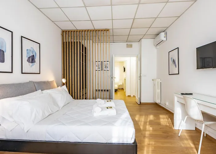 Apartment Flat 5 - In San Giovanni By Rentbeat
